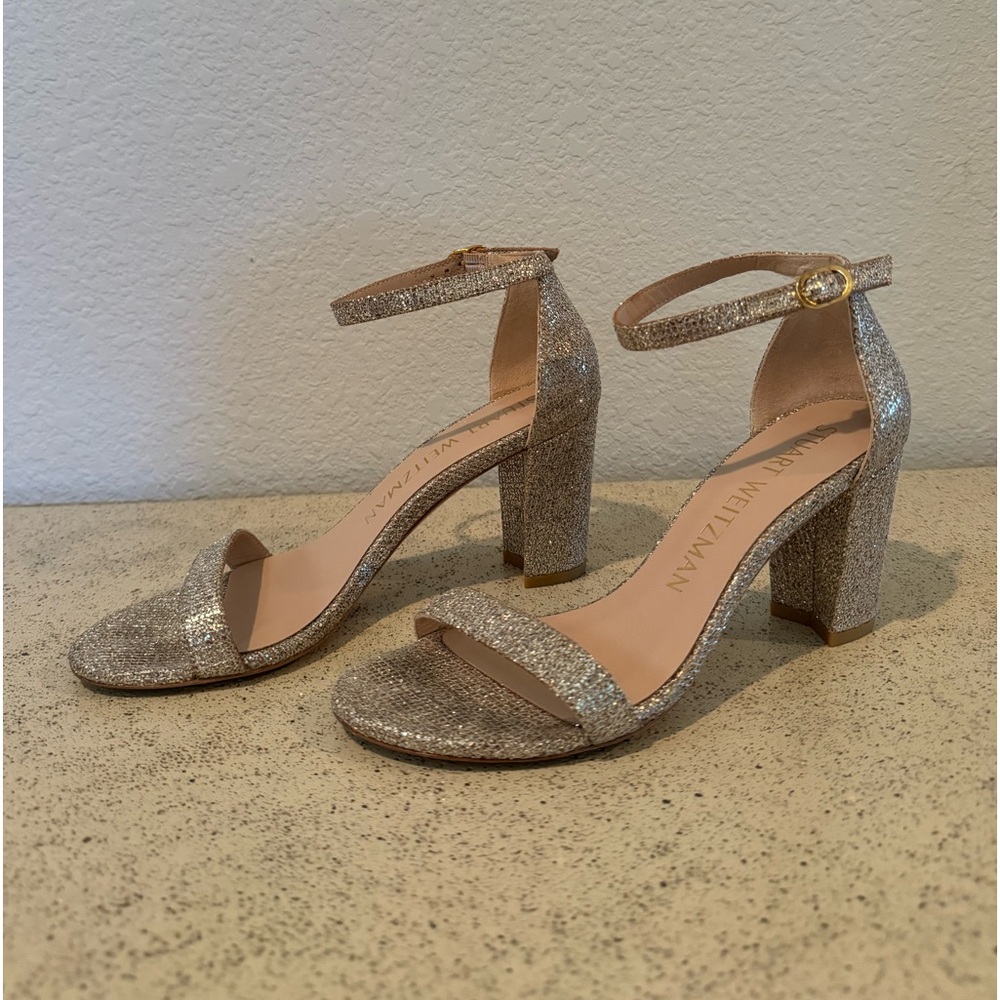 Stuart Weitzman nearly nude glitter metallic heels Excellent condition